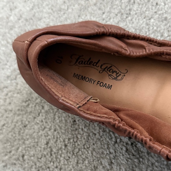 Faded Glory Tan Ballet Flats - Picture 6 of 6